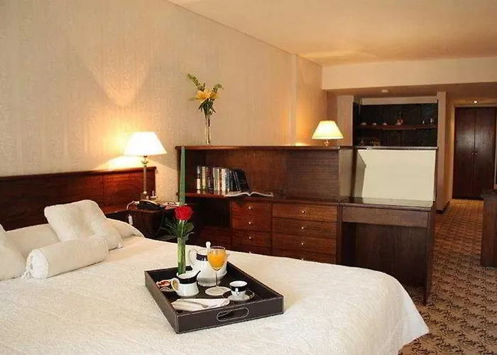 Feir'S Park Hotel & Rooftop